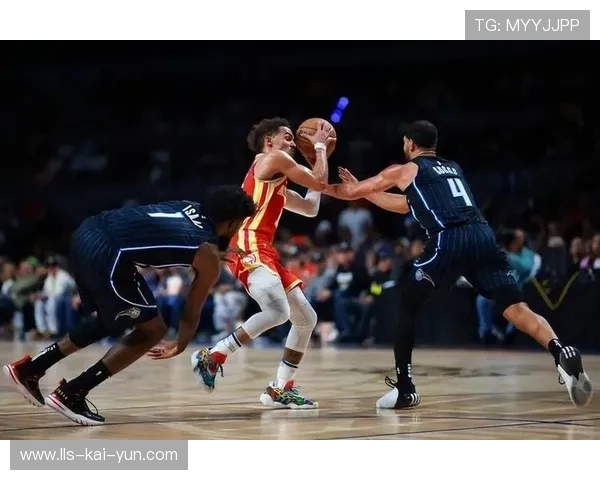 老鹰124-122险胜太阳，特雷杨45分11助攻